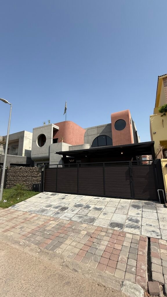 1 kanal Furnished DHA 2 Islamabad image 2