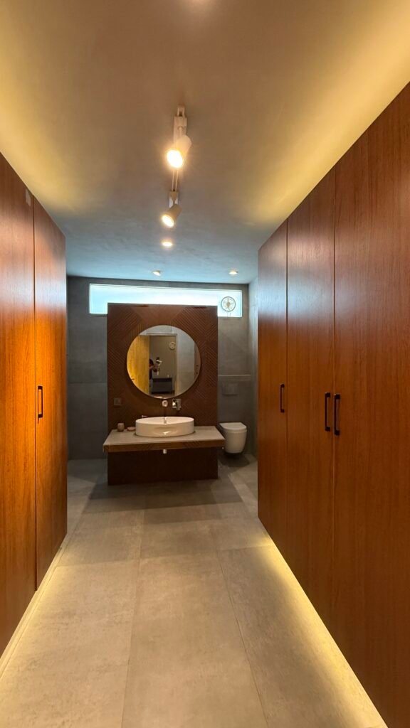 1 kanal Furnished DHA 2 Islamabad image 7