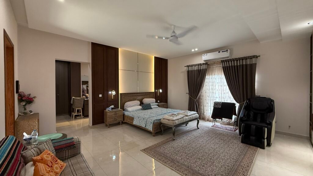 2 Kanal +3 Kanal Extra Land Naval Anchorage image 10